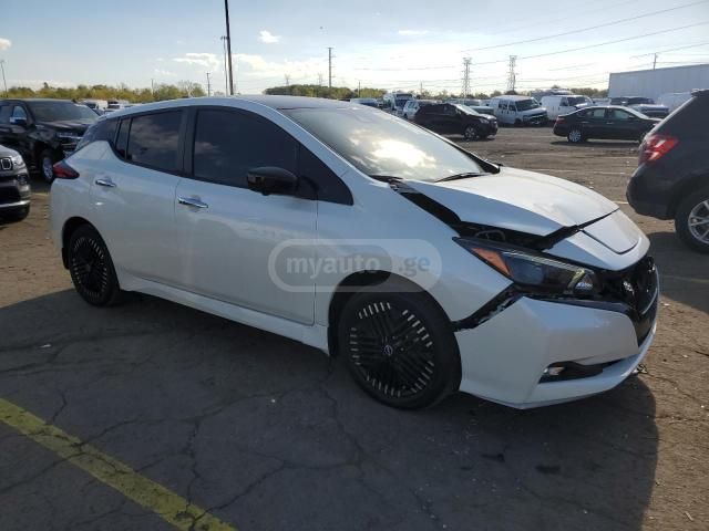 Nissan Leaf 2024 — миниатюра 1