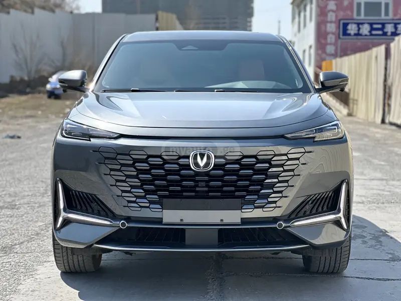 Changan UNI-K - фото 2