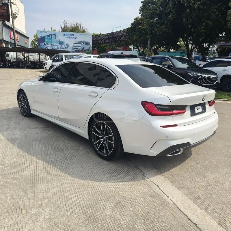 BMW 340 - фото 4