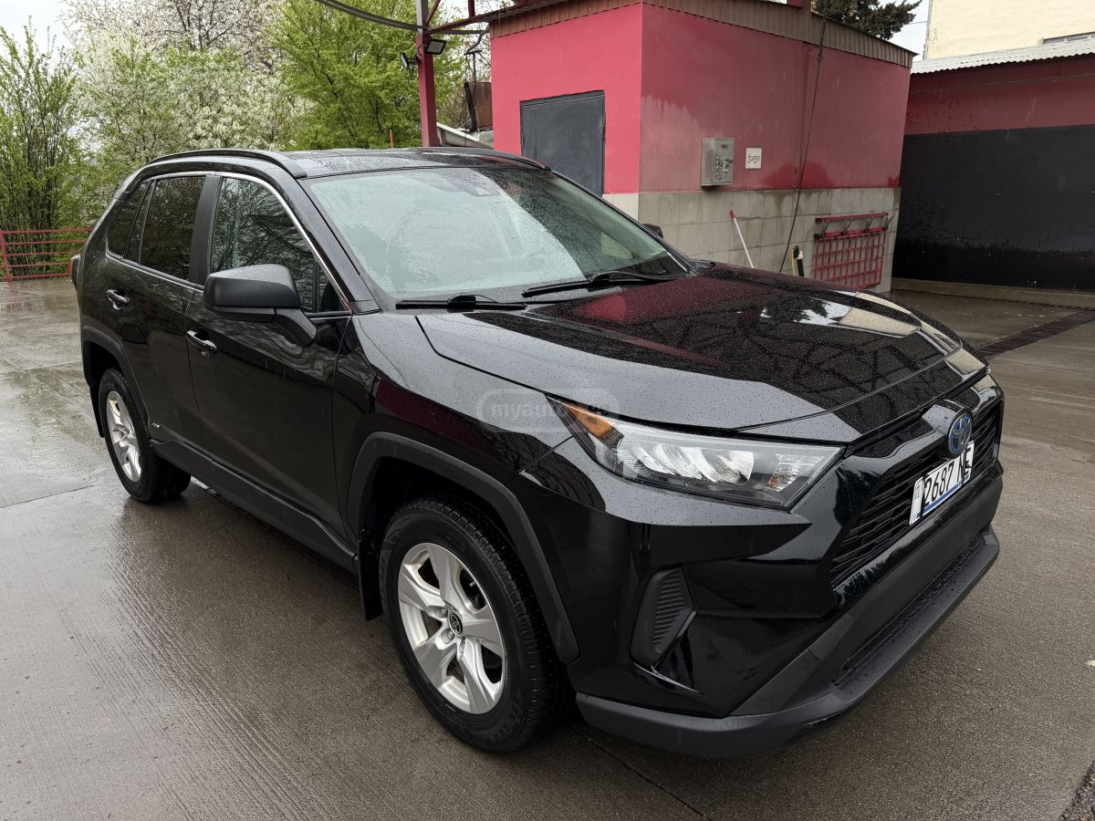 Toyota RAV 4 - фото 6