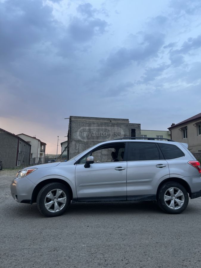 Subaru Forester - фото 2