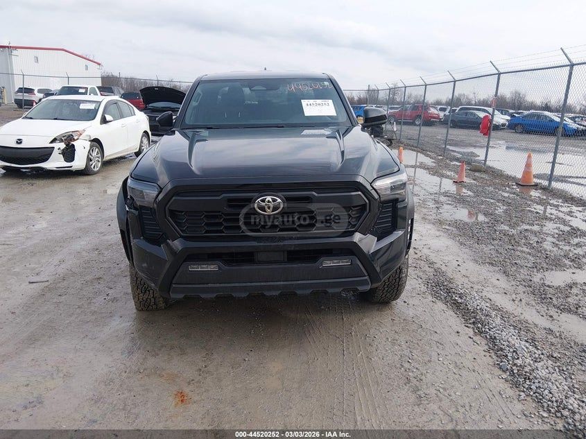 Toyota Tacoma 2025 — миниатюра 12