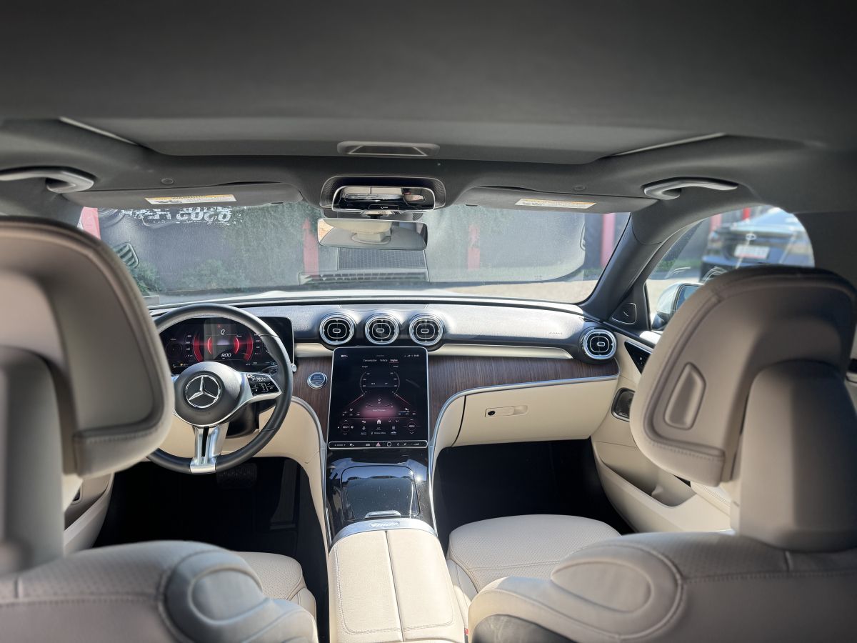 Mercedes-Benz C 300 - фото 11