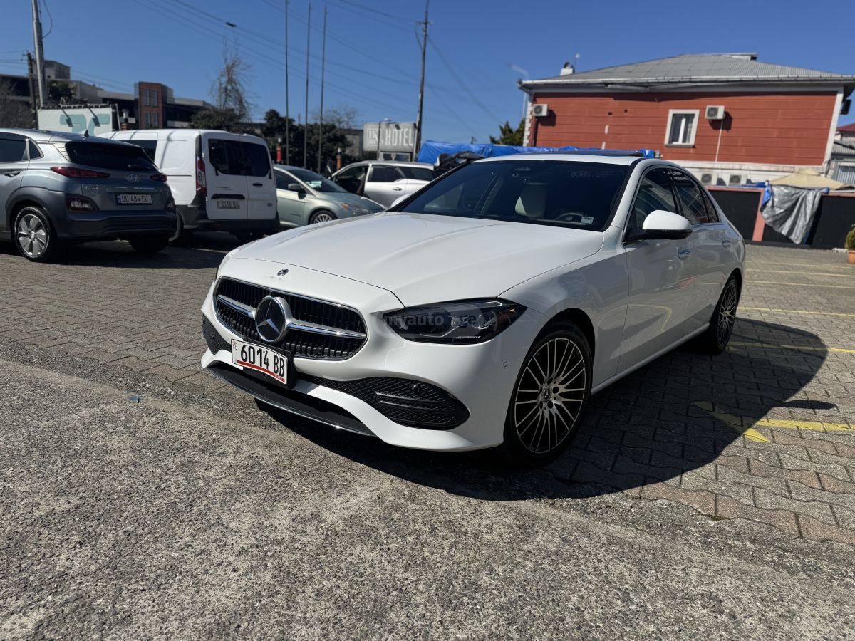 Mercedes-Benz C 300 - фото 3