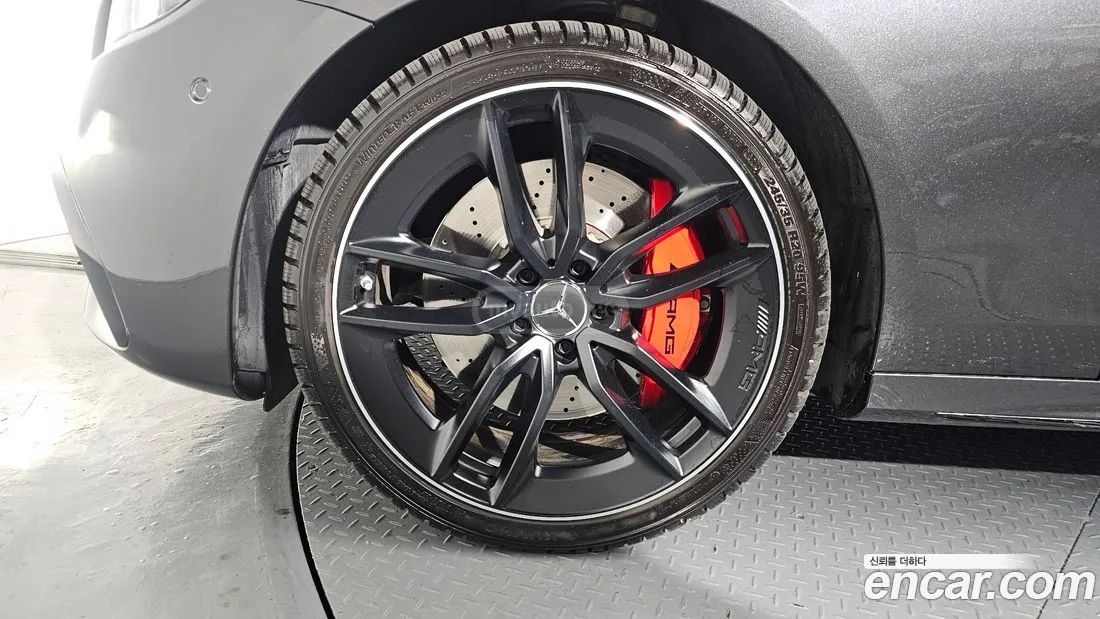 Mercedes-Benz E53 AMG - фото 5