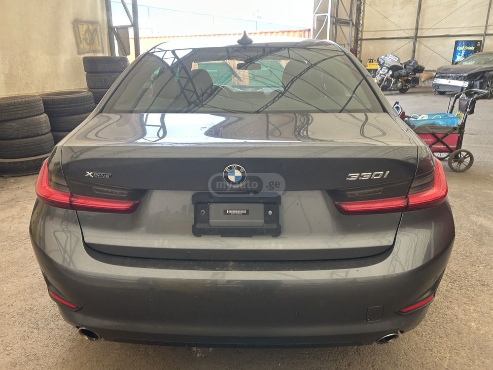 BMW 330 - фото 5