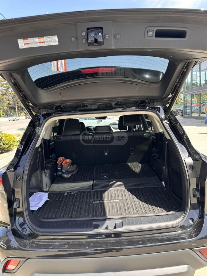 Toyota Highlander - фото 11