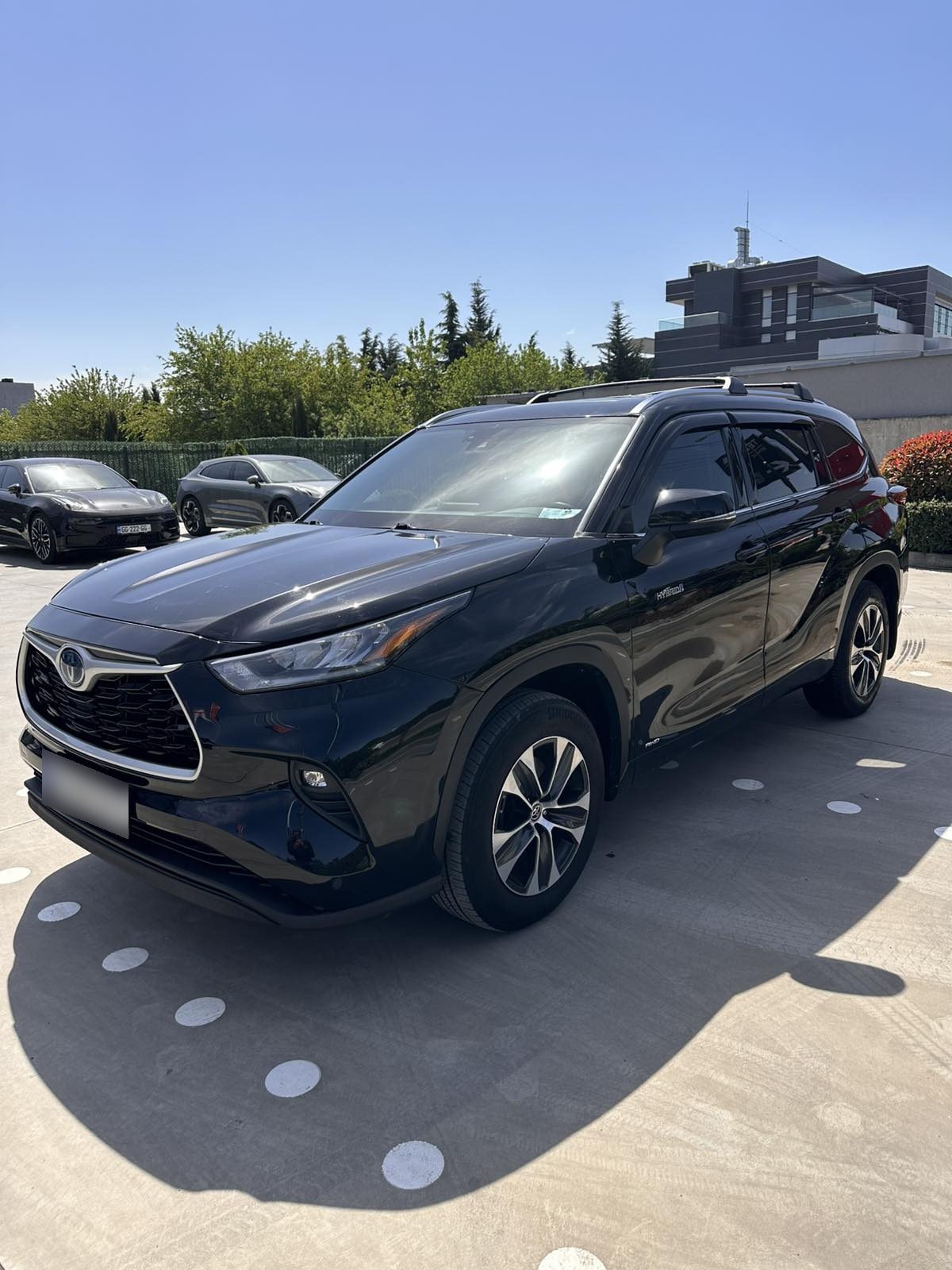 Toyota Highlander - фото 2