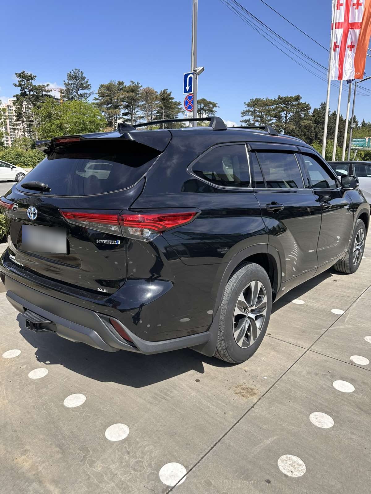 Toyota Highlander - фото 3