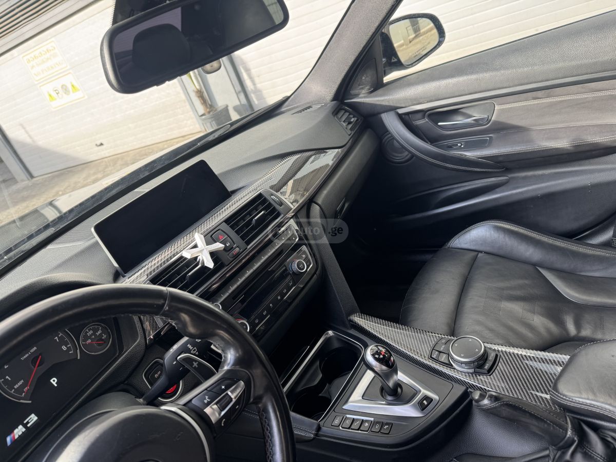 BMW M3 - фото 12