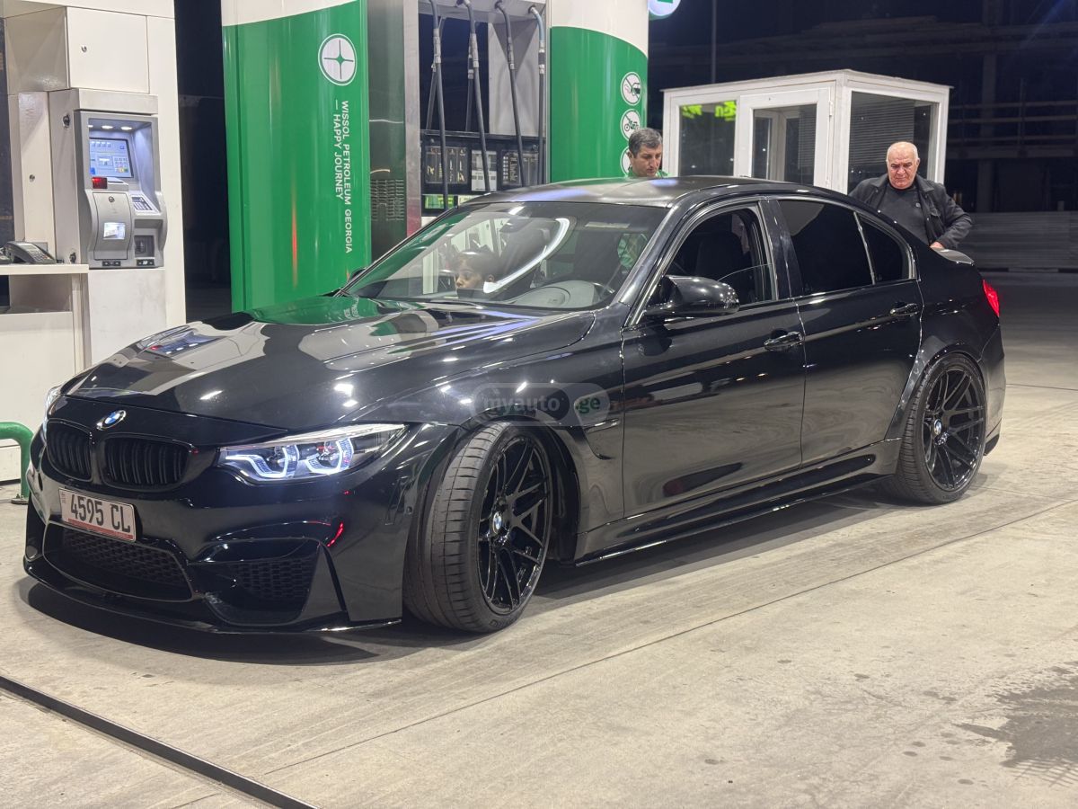 BMW M3 - фото 13