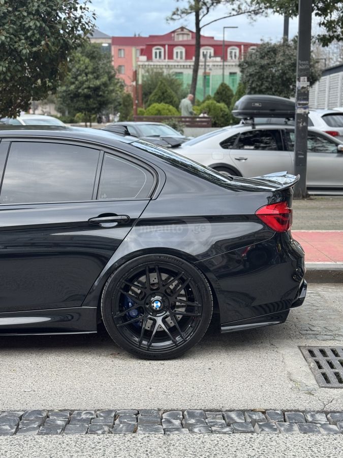 BMW M3 - фото 14