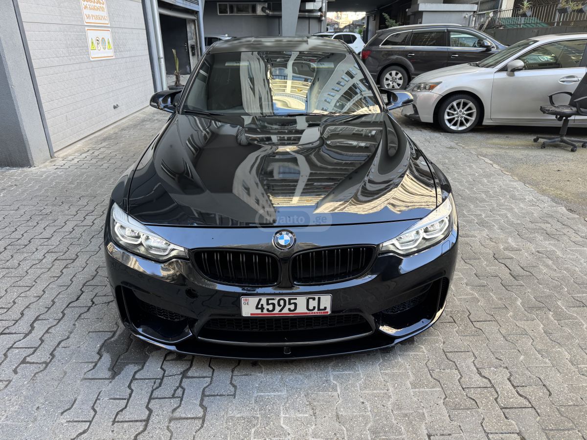 BMW M3 - фото 6