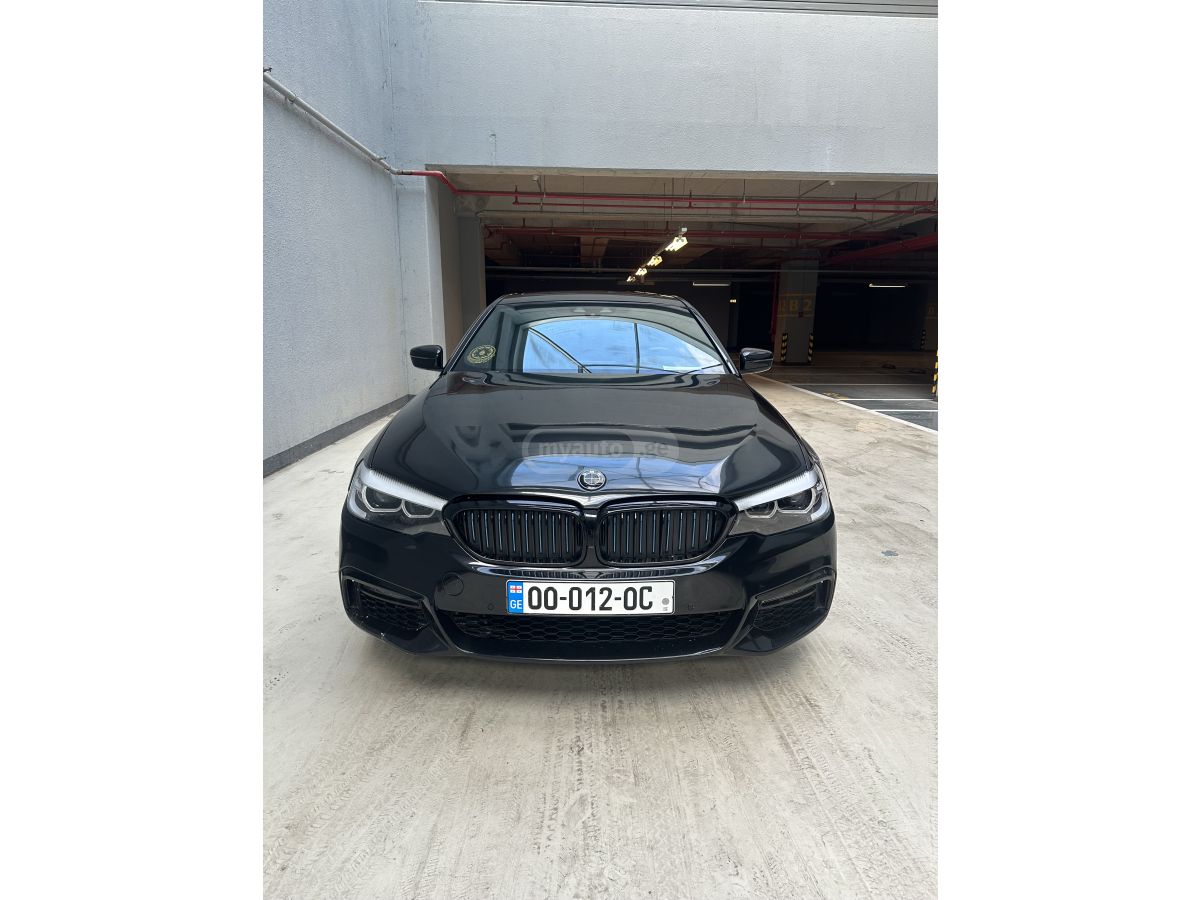 BMW 530 - фото 1