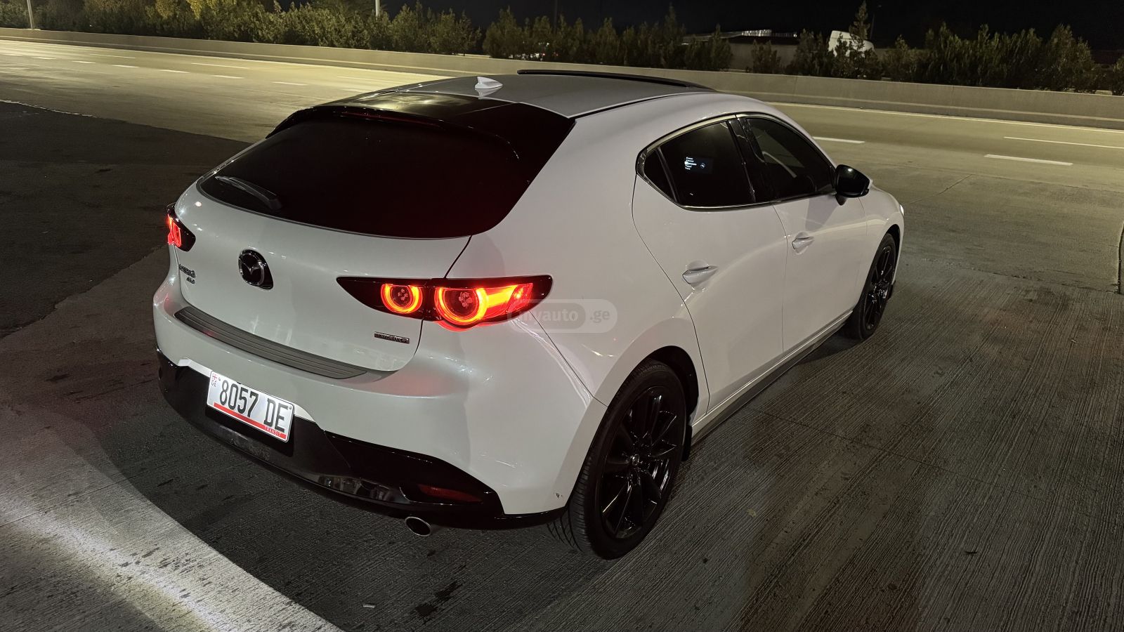 Mazda premium — миниатюра 3