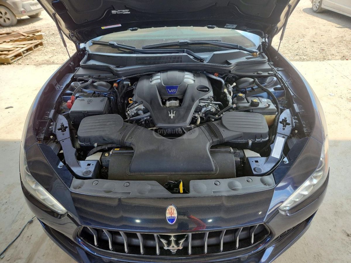 Maserati Ghibli S 2021 — миниатюра 11