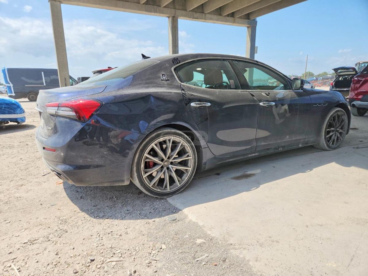 Maserati Ghibli S 2021 — миниатюра 3