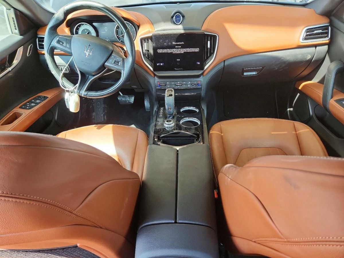 Maserati Ghibli S 2021 — миниатюра 8
