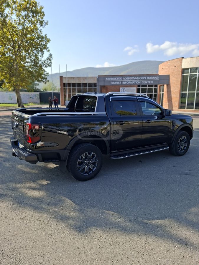 Ford WILDTRAK — миниатюра 2