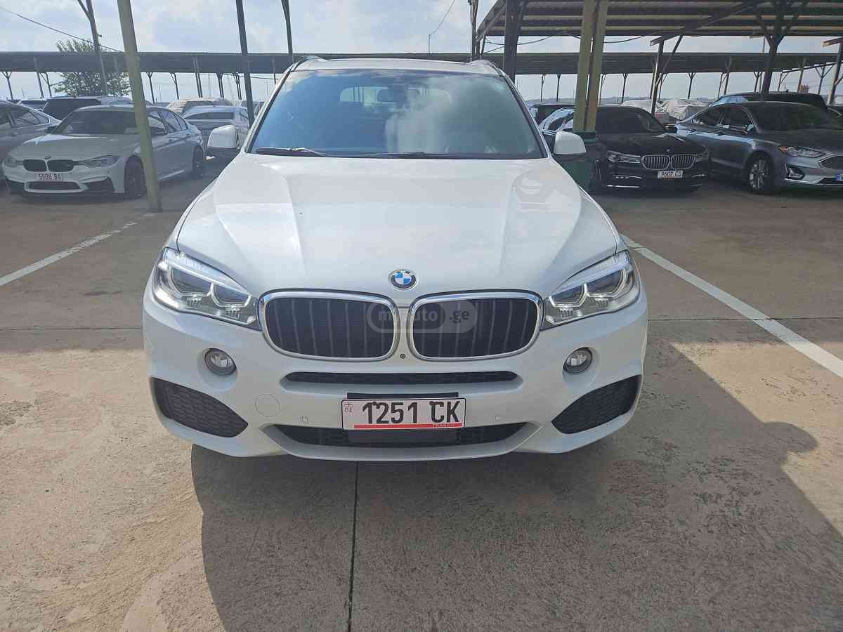BMW X5 - фото 5