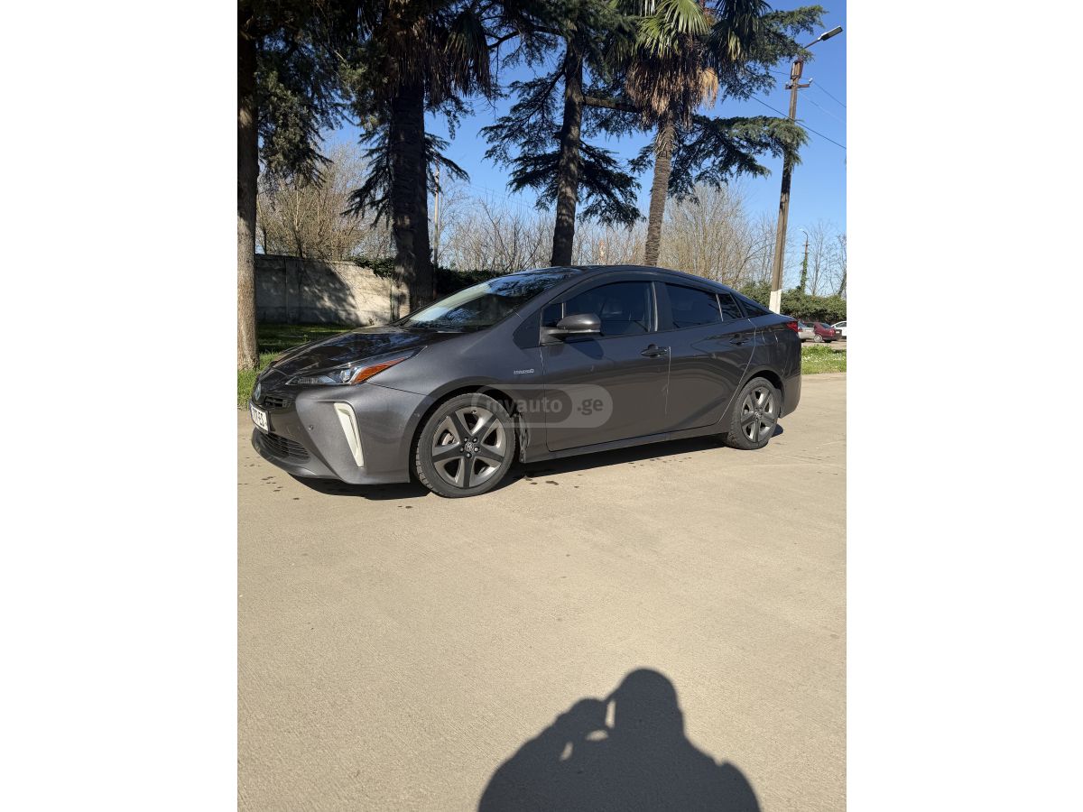 Toyota Prius - фото 5