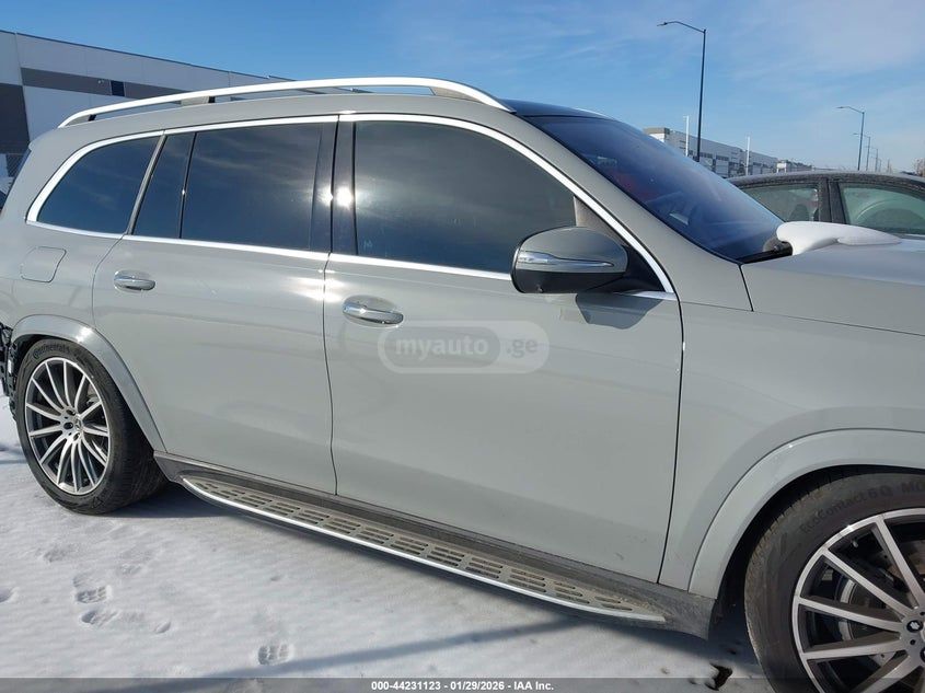Mercedes-Benz GLS 450 AMG 2025 — миниатюра 11