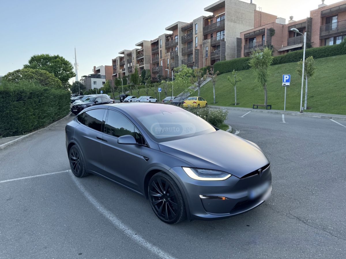 Tesla Model X 2022 — фото 2 купить в Москве