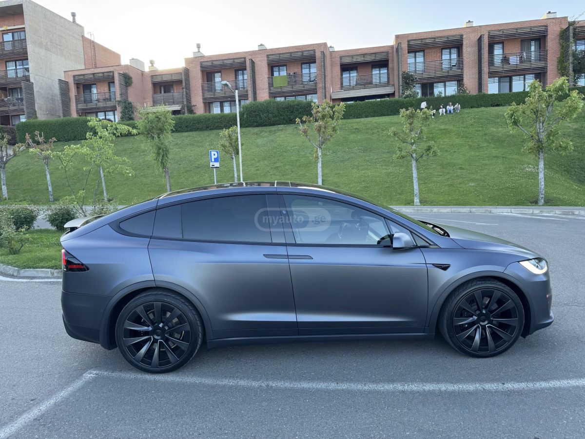 Tesla Model X 2022 — фото 3 купить в Москве