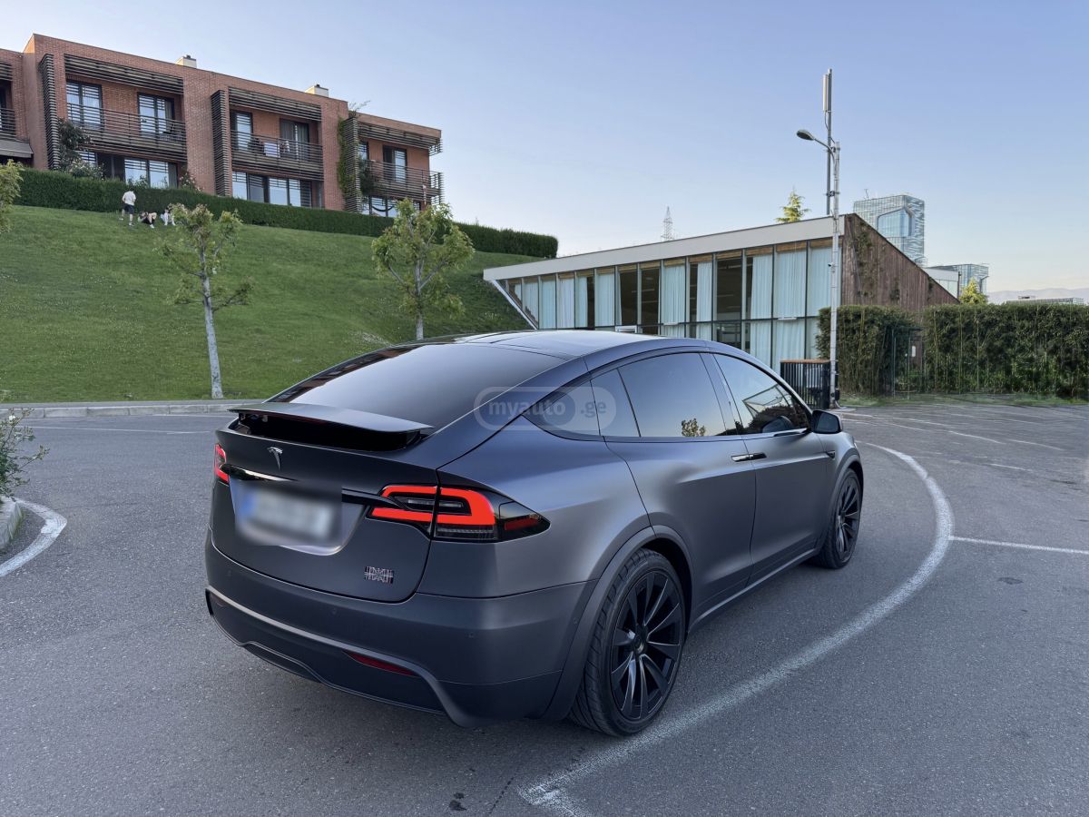 Tesla Model X 2022 — фото 4 купить в Москве