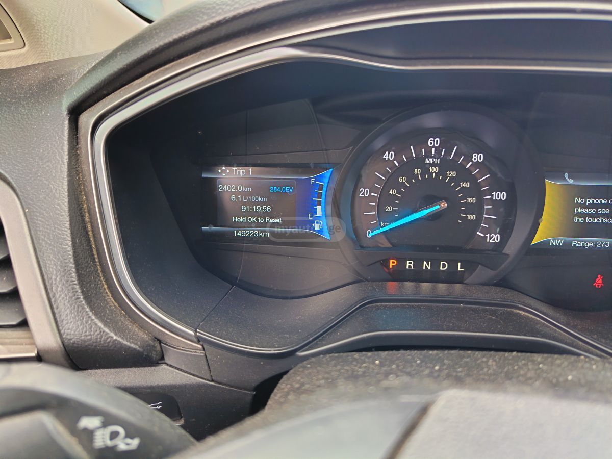 Ford Fusion - фото 11