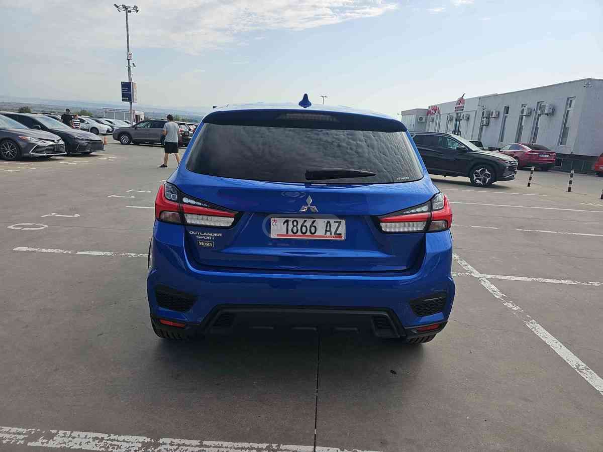 Mitsubishi Mitsubishi Outlander — миниатюра 5