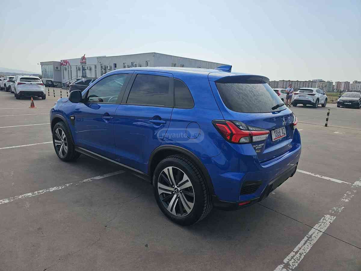 Mitsubishi Mitsubishi Outlander — миниатюра 6