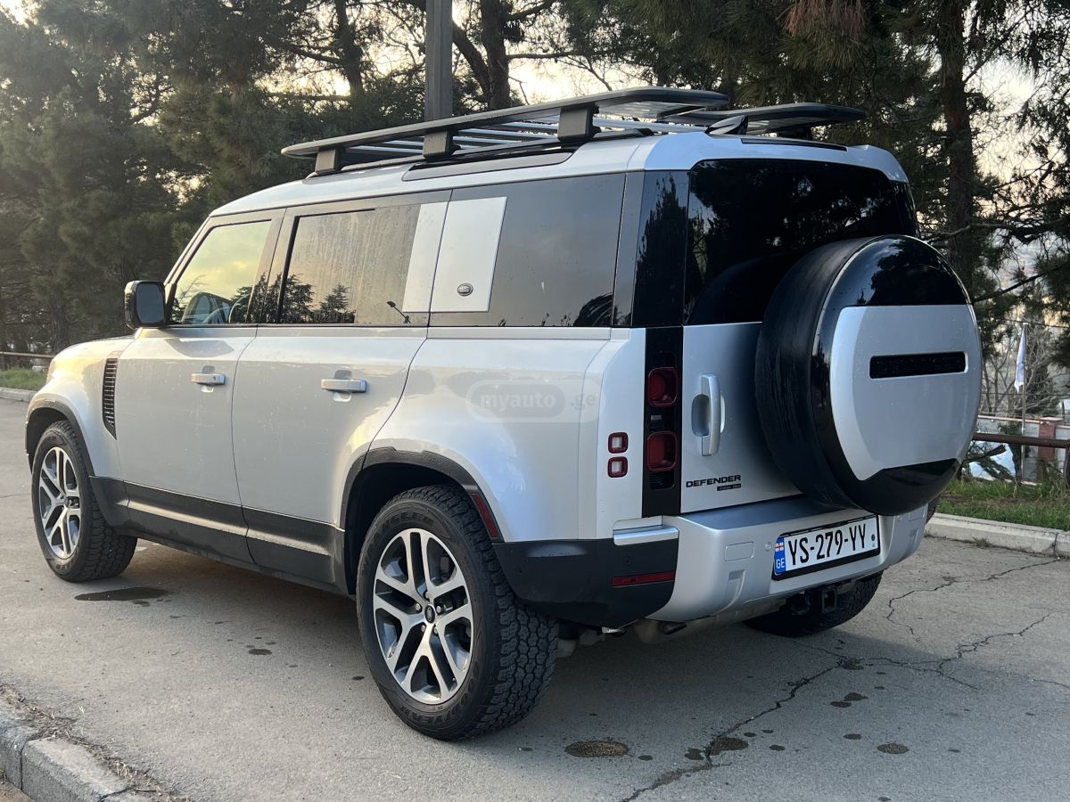 Land Rover Defender 110 - фото 5