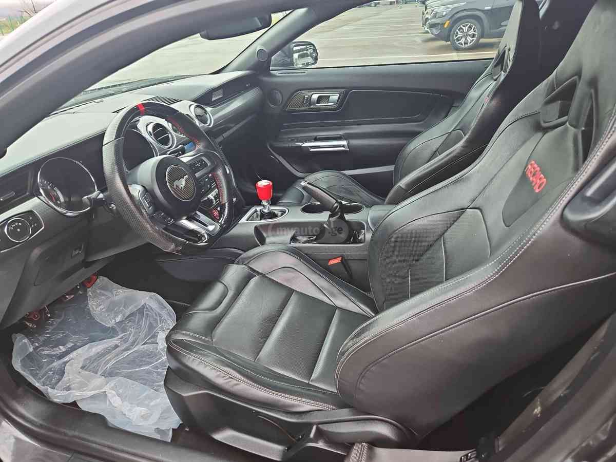 Ford Mustang - фото 2