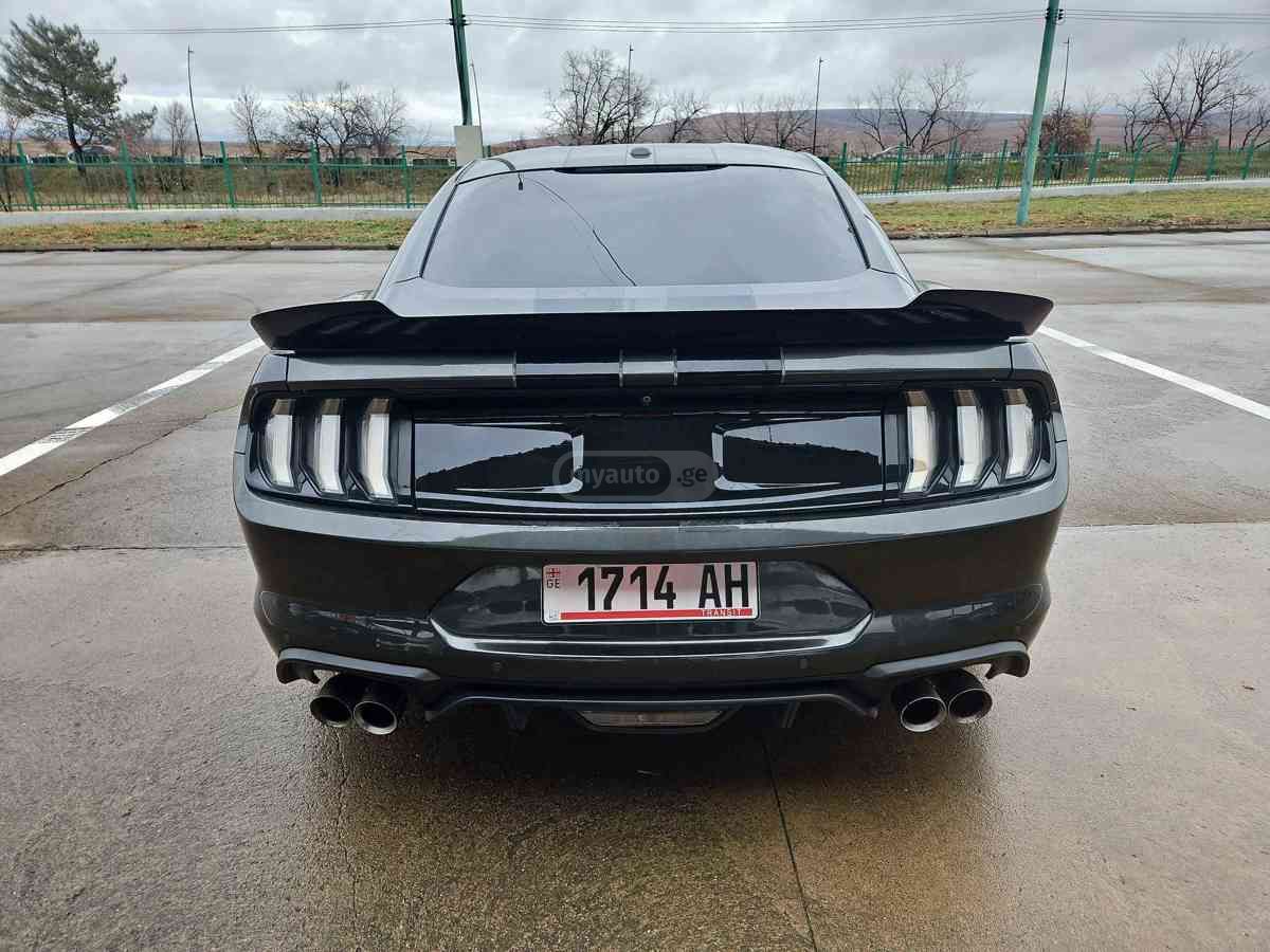 Ford Mustang - фото 9