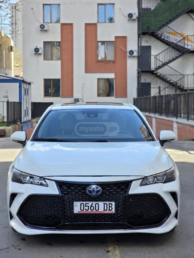 Toyota Avalon - фото 4