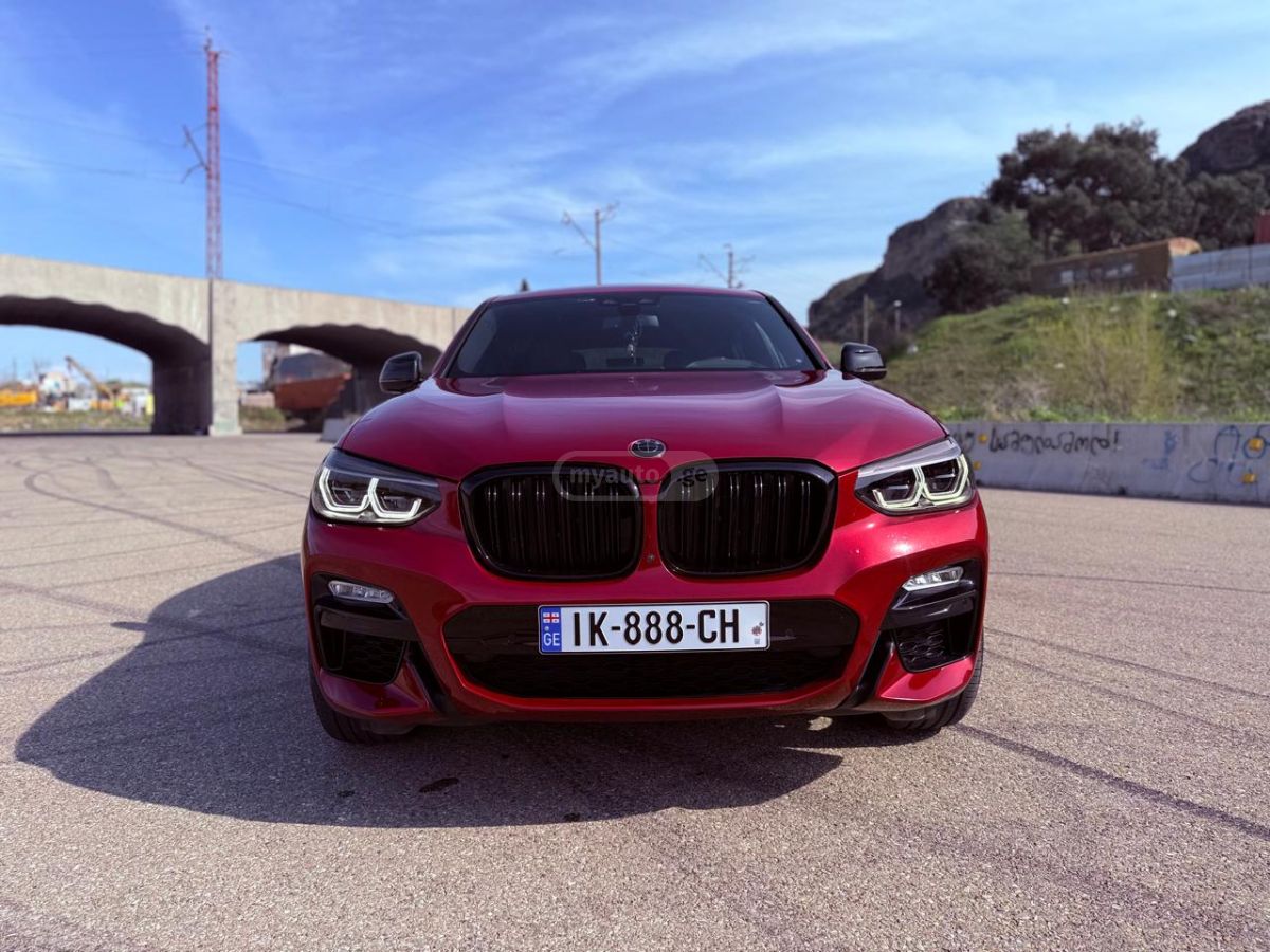 BMW X4 - фото 1