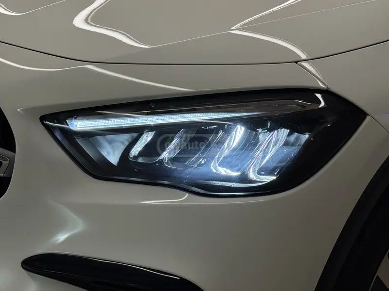 Mercedes-Benz GLA 45 AMG 2024 — миниатюра 9