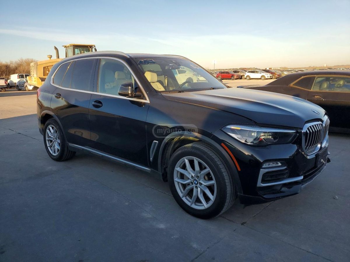 BMW X5 - фото 4