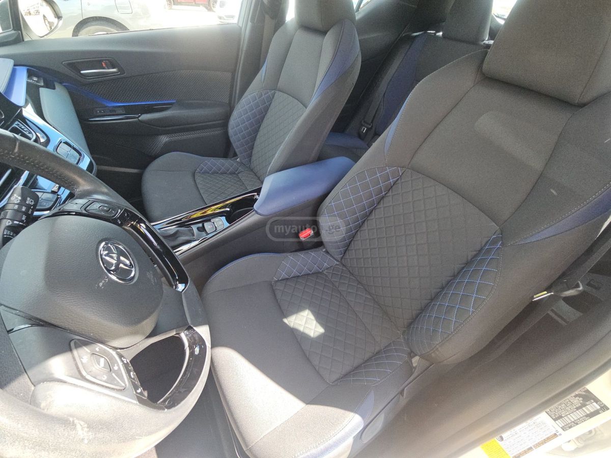 Toyota CHR - фото 3