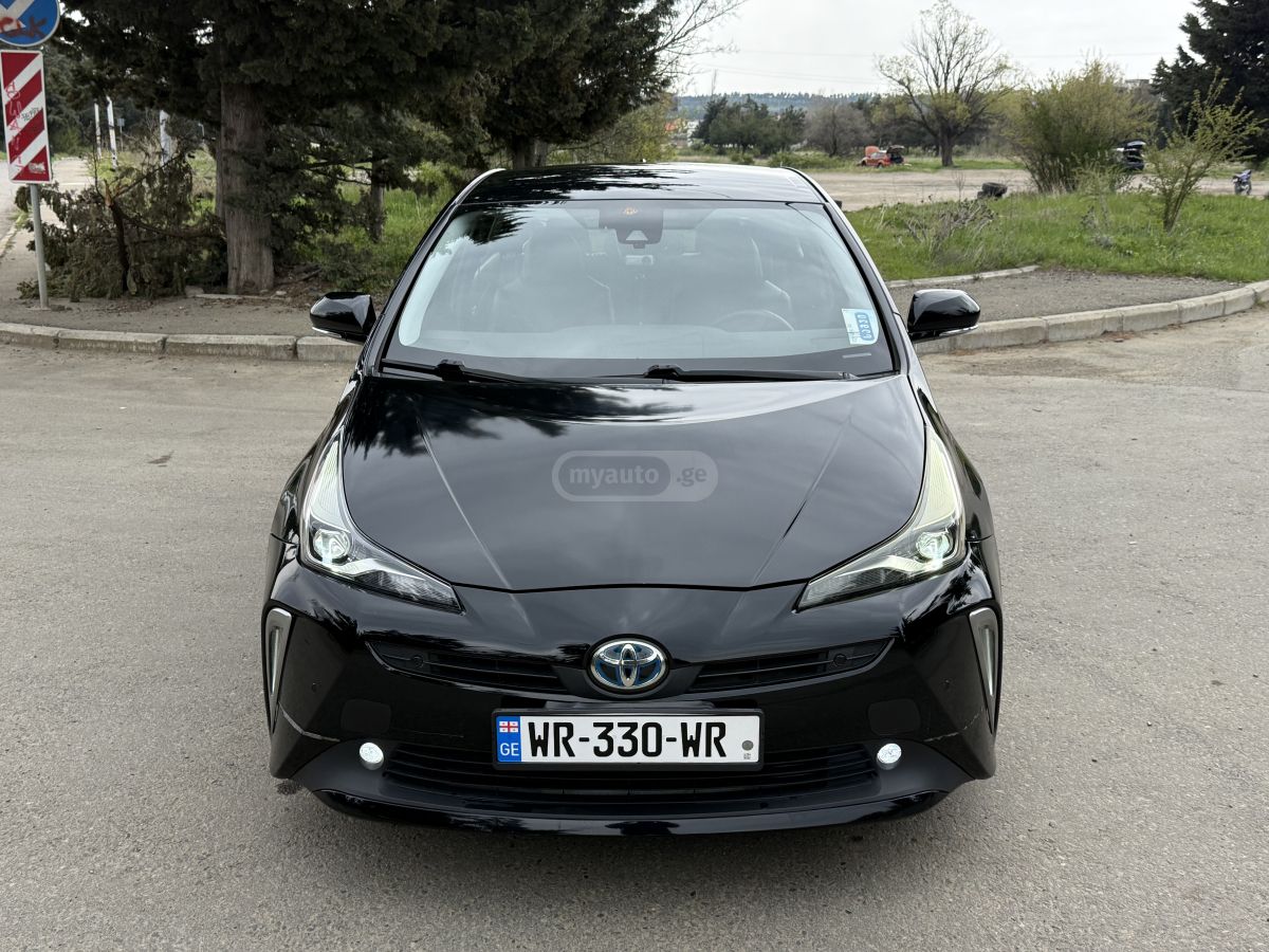 Toyota Prius - фото 2