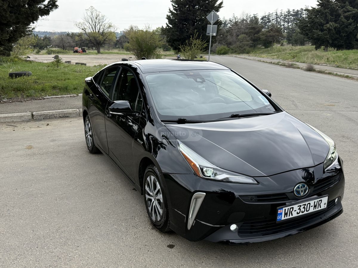 Toyota Prius - фото 4