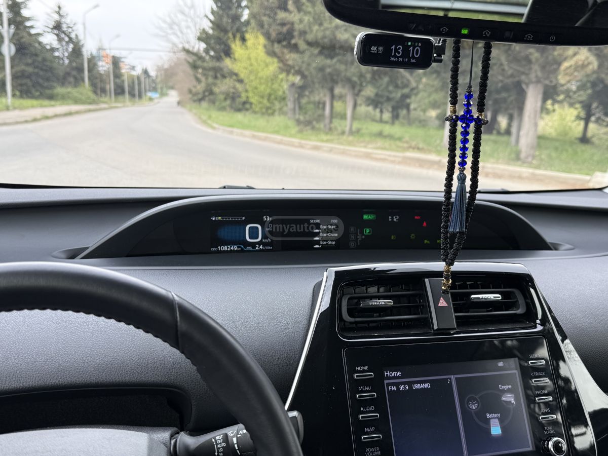 Toyota Prius - фото 6