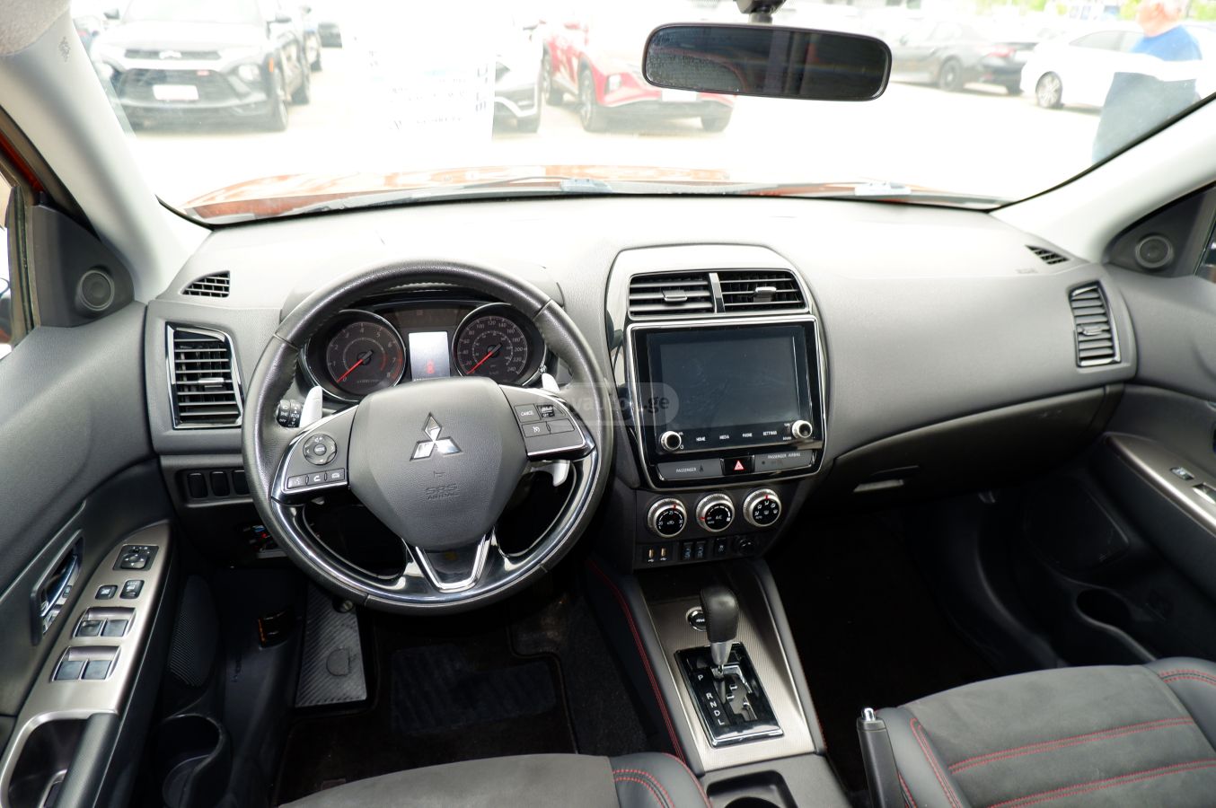 Mitsubishi Outlander - фото 9