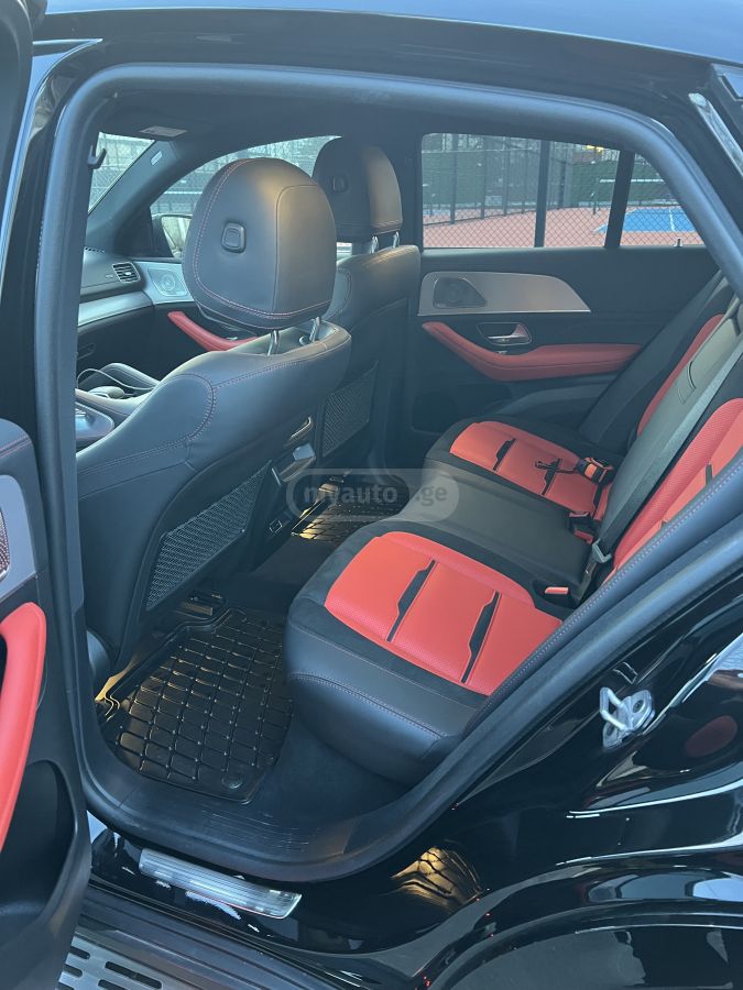 Mercedes-Benz GLE 53 - фото 10