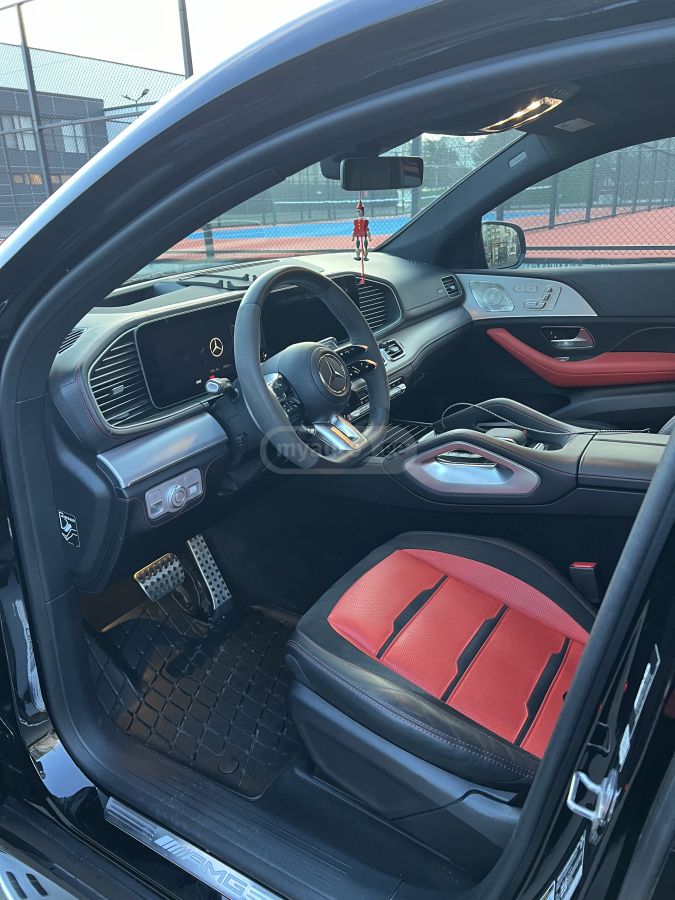 Mercedes-Benz GLE 53 - фото 8