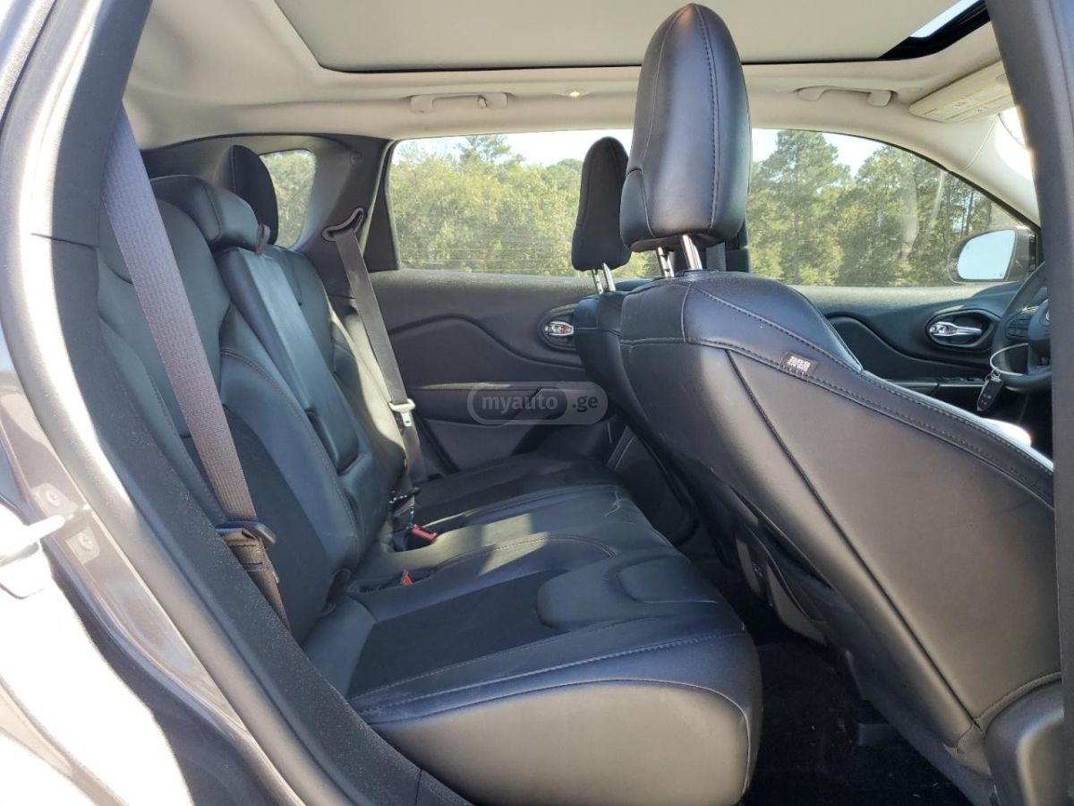 Jeep Trailhawk 4dr 4x4 Automatic — миниатюра 12