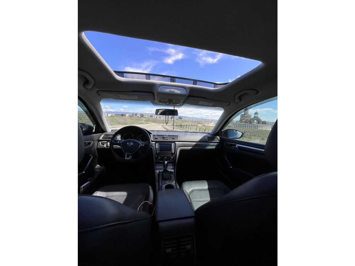 Volkswagen Passat - фото 6