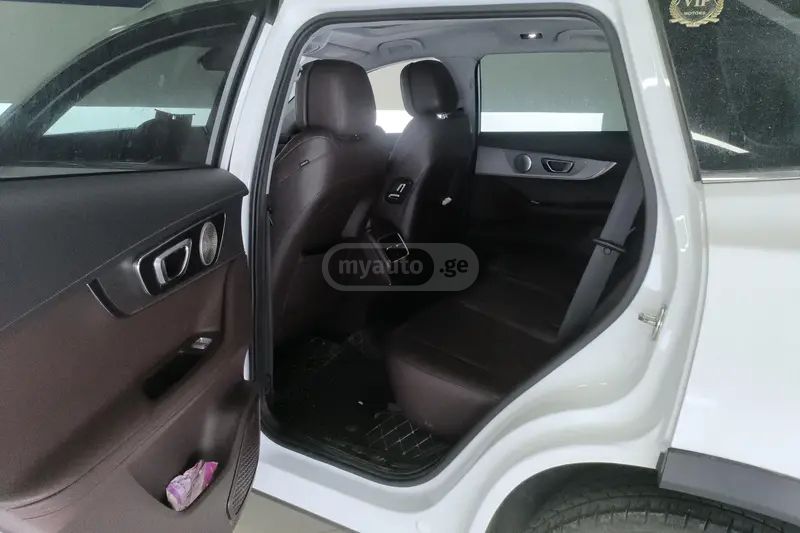 Chery Tiggo 8 2024 — миниатюра 12