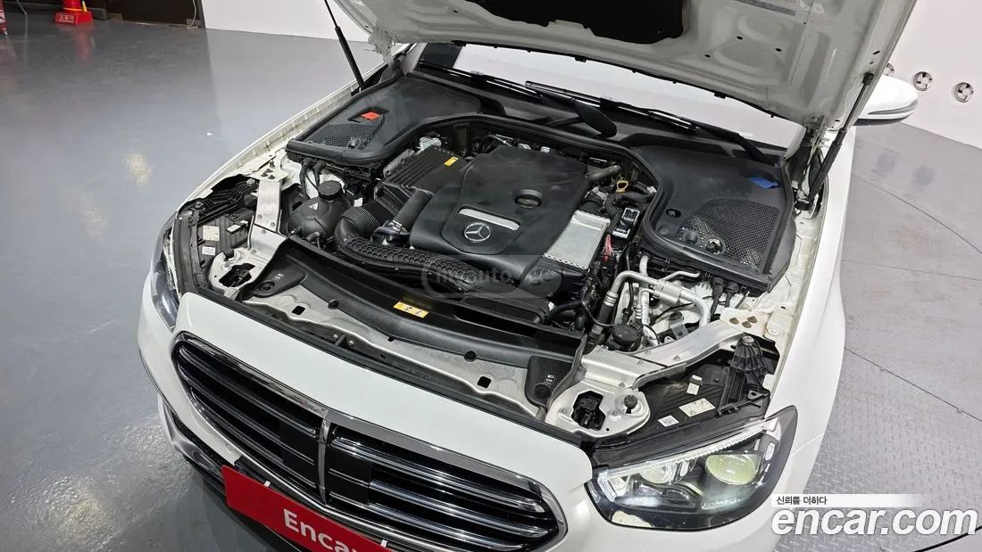 Mercedes-Benz E 63 AMG 2021 — миниатюра 6